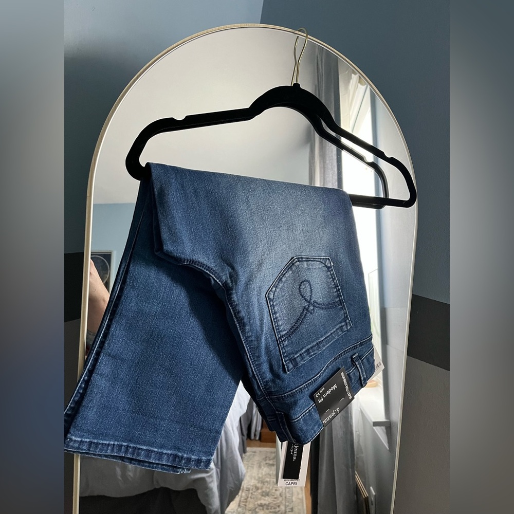 d.jeans capris - size 12